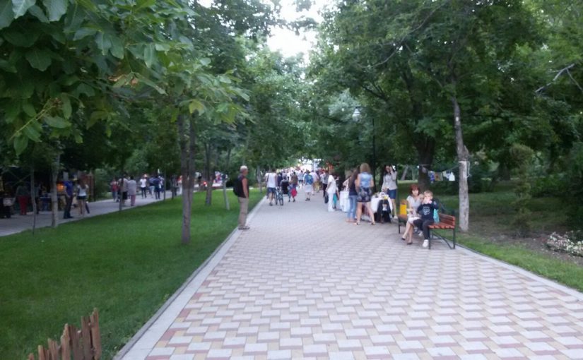 В Новороссийске землю под бывшим «Рыцарским залом» присоединят к парку Фрунзе