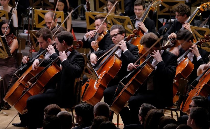 В Новороссийске набирают музыкантов в симфонический оркестр