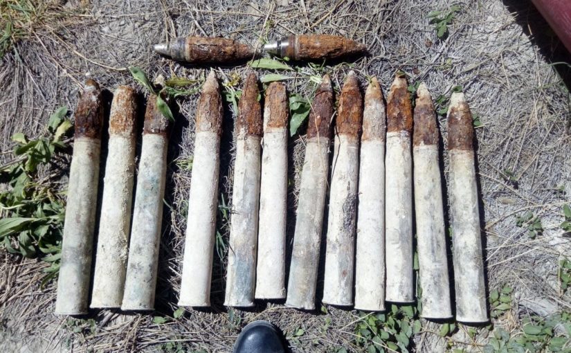 В Новороссийске «чёрные копатели» в тайнике спрятали 80 снарядов