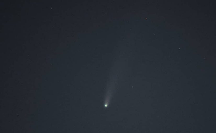В Новороссийске фотографы «охотятся» на комету Неовайз