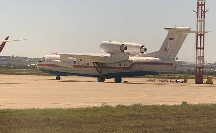 Уникальный самолет-амфибия отправился тушить пожар в заповеднике Утриш (видео)