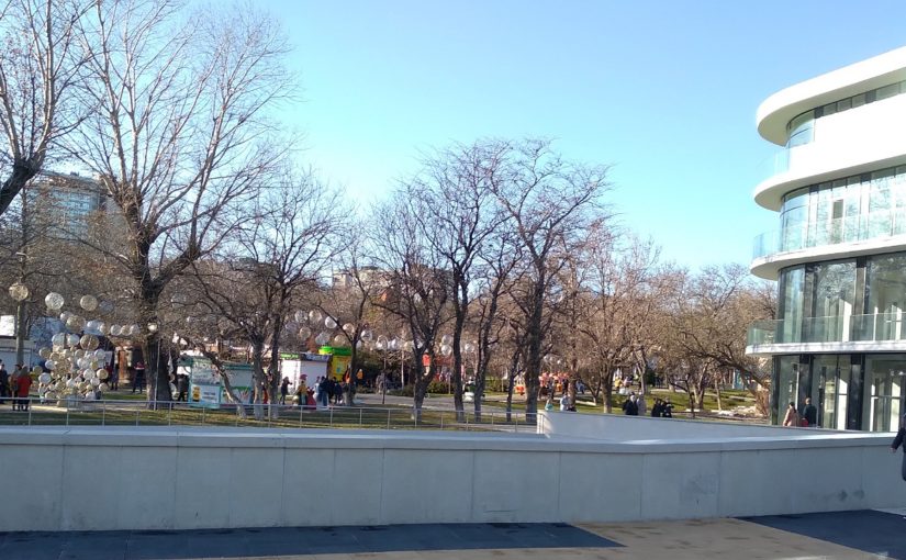 В Новороссийске планируют перекрыть аллею парка им. Фрунзе – начинается реконструкция