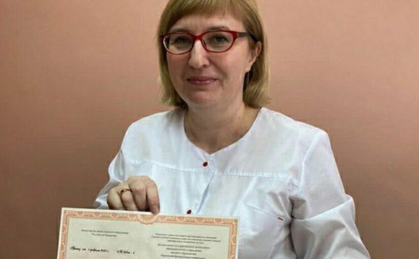 В перинатальном центре Новороссийска еще одна врач защитила кандидатскую диссертацию