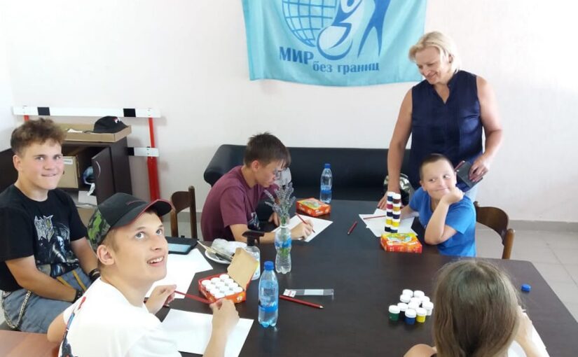 Новороссийских особых подростков ждет особое лето в особенном лагере
