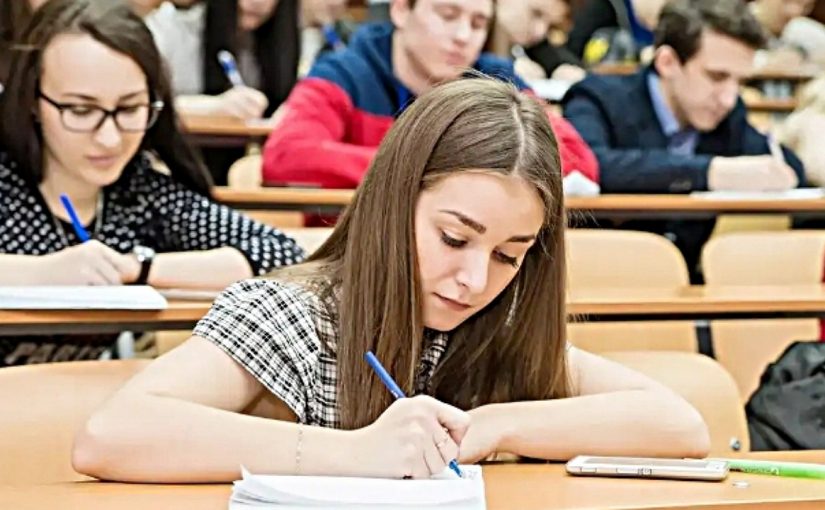 60 процентов студентов из Новороссийска не планируют после вуза возвращаться в родной город