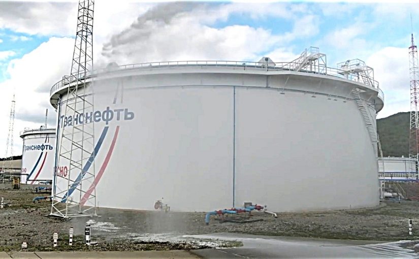 На «Черномортранснефти» в Новороссийске ликвидировали условный разлив нефти с возгоранием