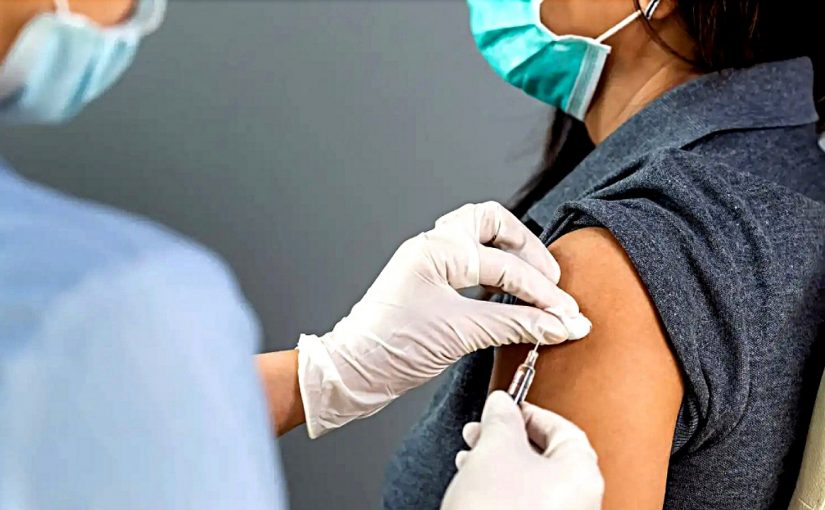 В Новороссийск поступило 2000 доз вакцины «Спутник Лайт»