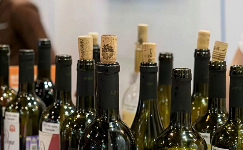 В Новороссийске закрыли семейный цех по производству контрафактного вина