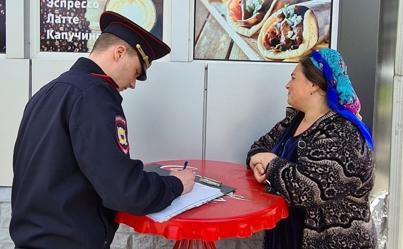 Мэр Новороссийска рассказал, что с табачной торговлей в сквере им. Чайковского продолжают бороться вместе с полицией