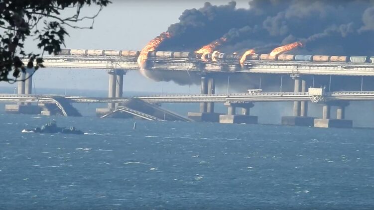 Грузовик, подорвавший Крымский мост, вез «запчасти»