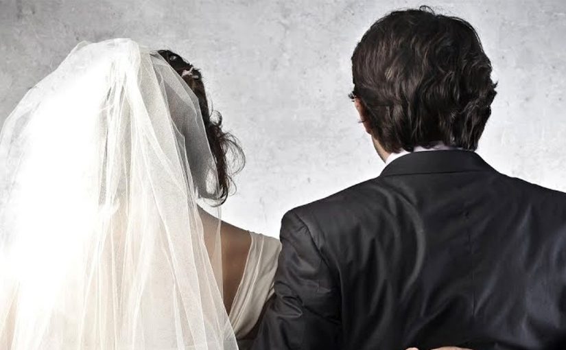 В Новороссийске новобрачная в день свадьбы ударила ножом супруга
