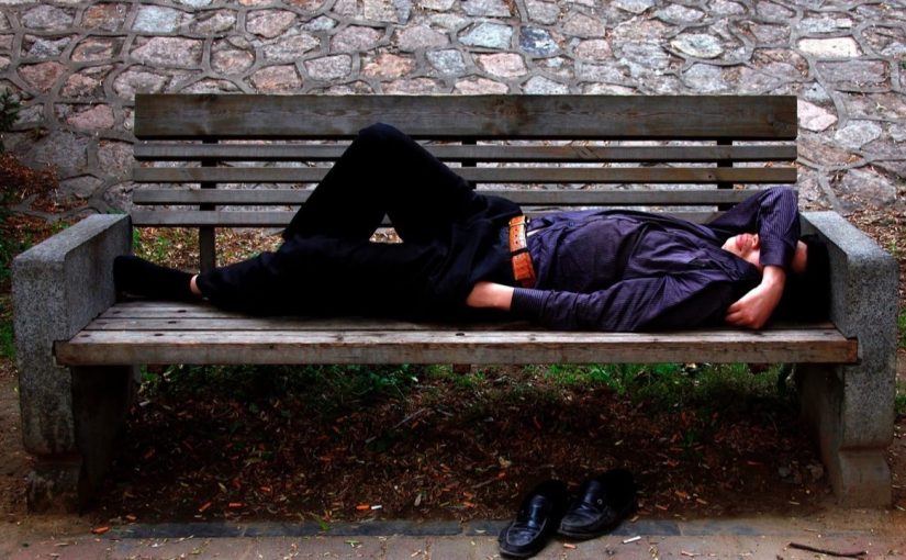 Новороссийцам не стоит спать на улице, ведь не дремлют воры