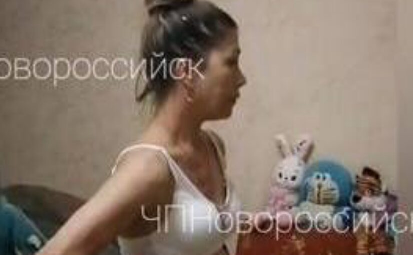 В Новороссийске мать замахивалась на дочку стулом