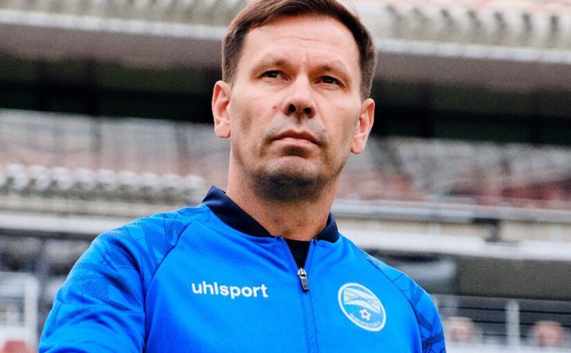 В Новороссийске Зырянов покидает «Черноморец». Назначен новый главный тренер