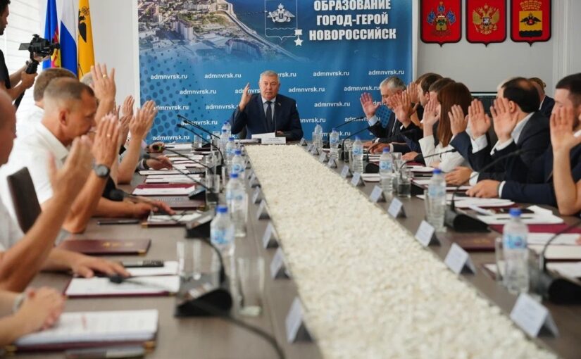В Новороссийске выбрали новых почетных граждан города